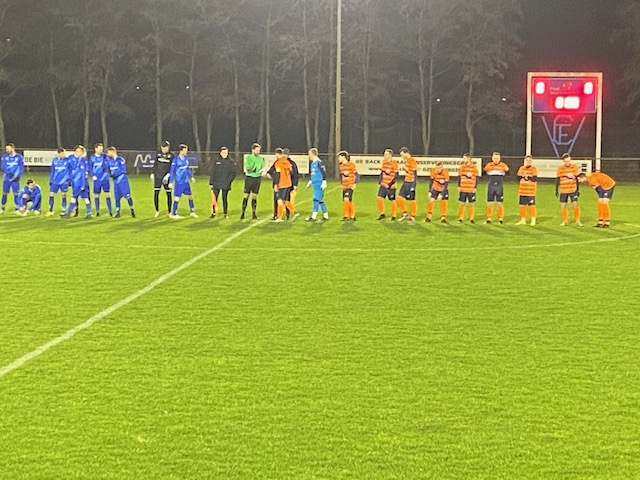 FC VELSENOORD - FC VVC uitslag: 1-0