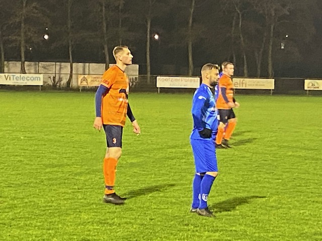 FC VELSENOORD - FC VVC uitslag: 1-0